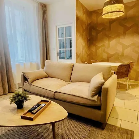 Spacieux T2 - Calme Et Confort En Hypercentre D'arras Apartmán *