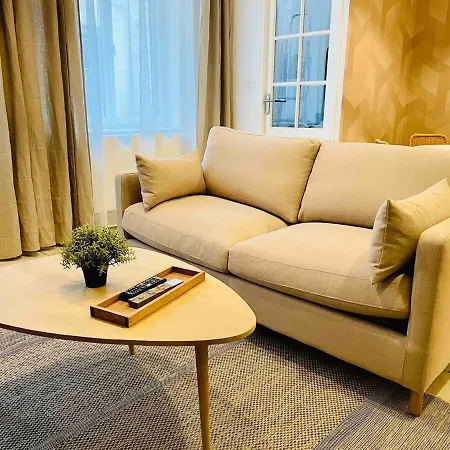 Spacieux T2 - Calme Et Confort En Hypercentre D'arras Apartmán Arras